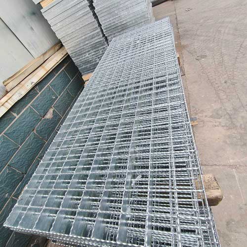 建筑材料新潮流：鍍鋅鋼格柵板加工技術(shù)的進化