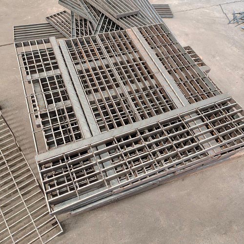 用鋼格板鋼格柵來(lái)打造外墻面要注意哪些細(xì)節(jié)