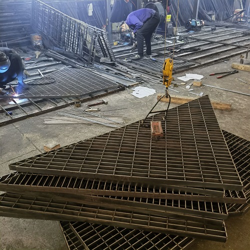 工程異形鋼格板專為環(huán)保設計