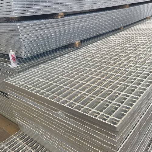 海上平臺(tái)防滑鋼格板：抗鹽霧腐蝕技術(shù)詳解！