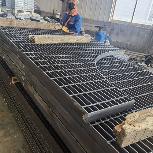 環(huán)保要求下，如何挑選符合標(biāo)準(zhǔn)的鋼格柵產(chǎn)品？