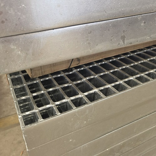 鋼格柵樣品檢測(cè)門道多，這些檢驗(yàn)項(xiàng)目別忽略