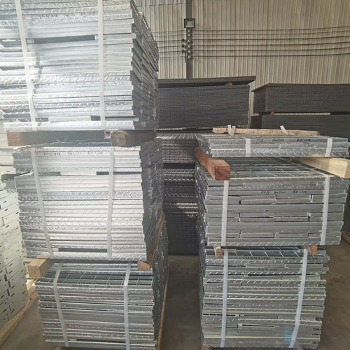 鋼格柵采購成本控制妙招：單價(jià)運(yùn)輸都能省