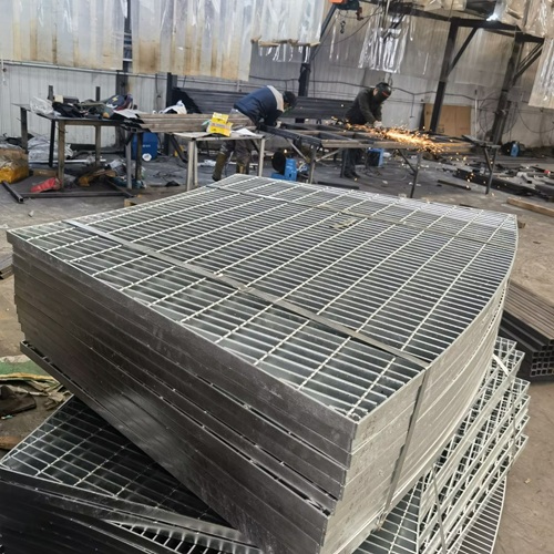 鋼格柵板市場格局正在發(fā)生變化，這些信號要關(guān)注