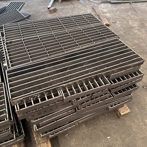 別再亂買(mǎi)了鋼格柵板型號(hào)全解析