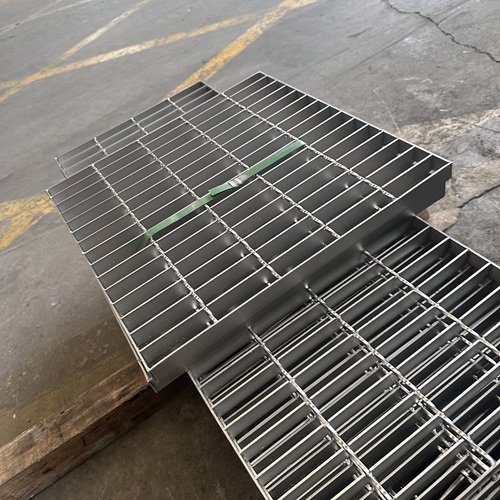 鋼格柵板承載不足怎么辦？換型號還是加固