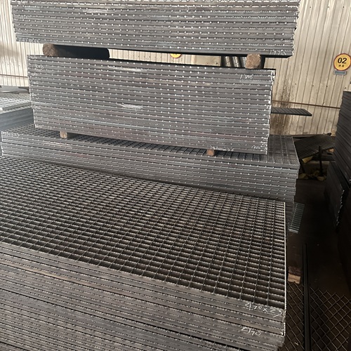 鋼格板企業(yè)應(yīng)對原材料漲價(jià)，3個(gè)降本妙招